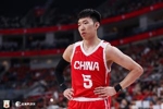 冲锋陷阵！廖三宁半场7中6砍最高13分 罚球2中1